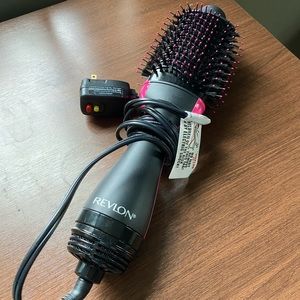 Revlon blow dry brush